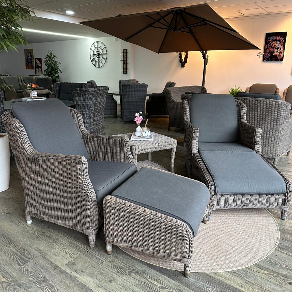 2x 4 Seasons Outdoor (4SO) relax fauteuils + voetenbankjes, Tuin en Terras, 2 zitplaatsen, Verzenden, ., Zo goed als nieuw