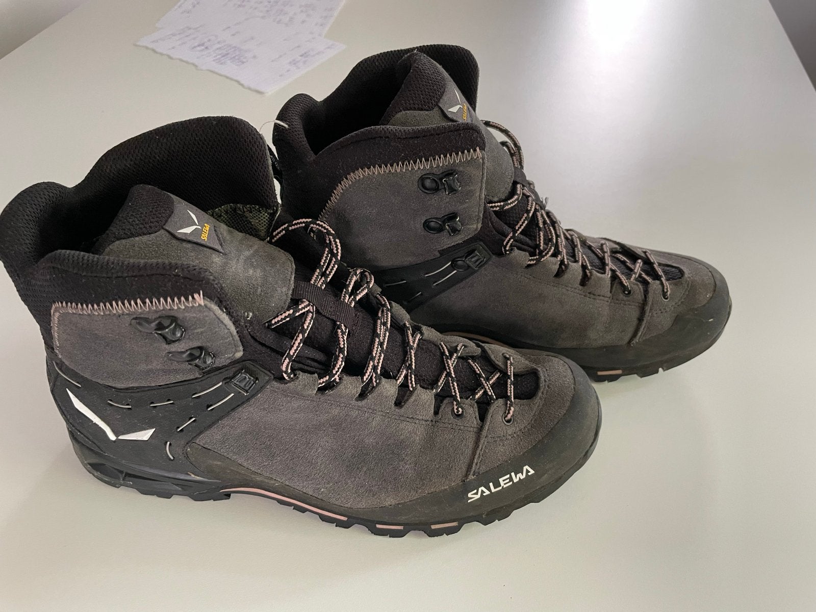 Salewa wandelschoenen - Maat 39 (zwart) en Maat 42 (zwart-gr, Ophalen of Verzenden, Zo goed als nieuw, Schoenen