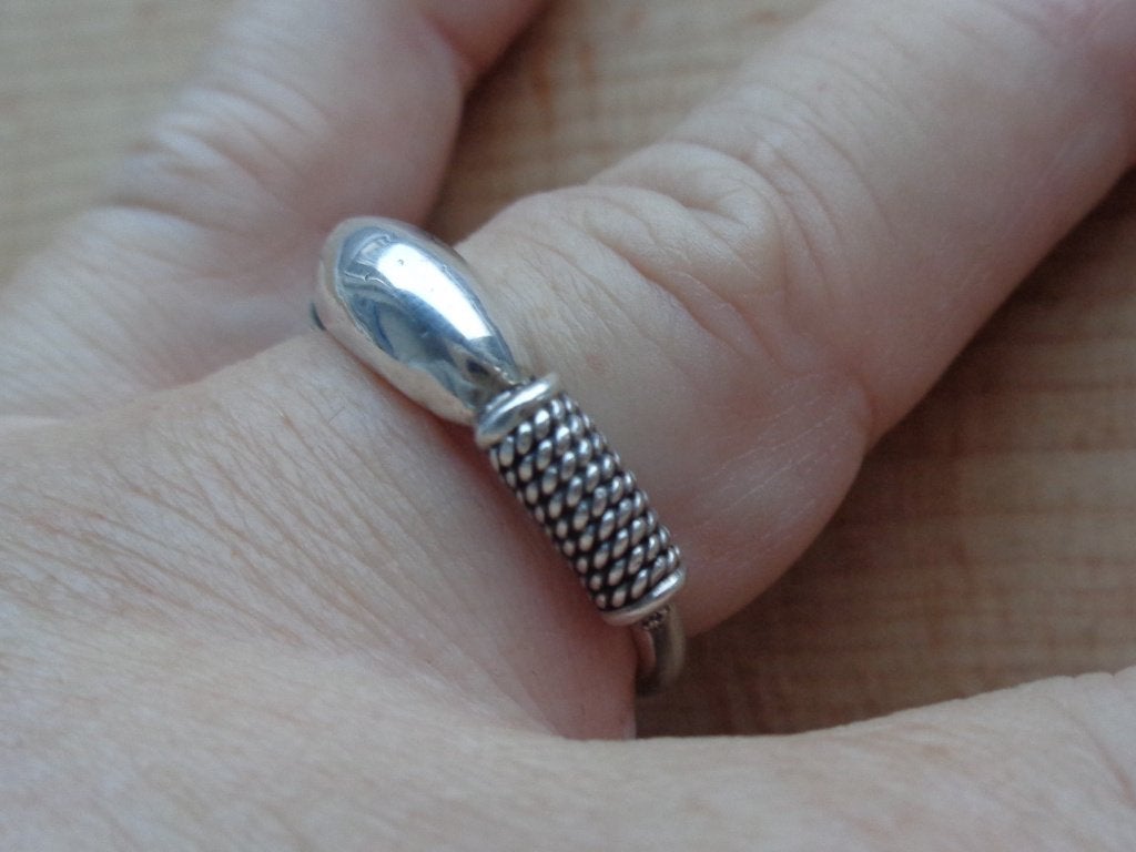 zilveren Bali ring [1035], Verzenden, Zo goed als nieuw, 17 tot 18, Dame of Heer