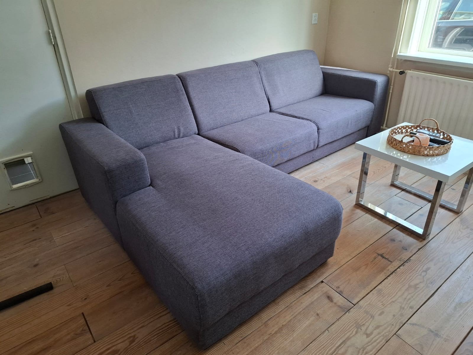 Comfortabele grijze hoekbank met chaise longue, Ophalen of Verzenden, Gebruikt, Stof, Modern, Comfortabel
