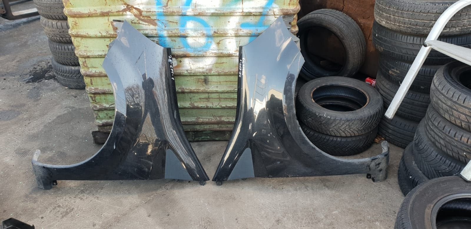 RENAULT MODUS VOORSCHERMEN LINKS + RECHTS  BJ 2009, Gebruikt, -, -, Ophalen of Verzenden