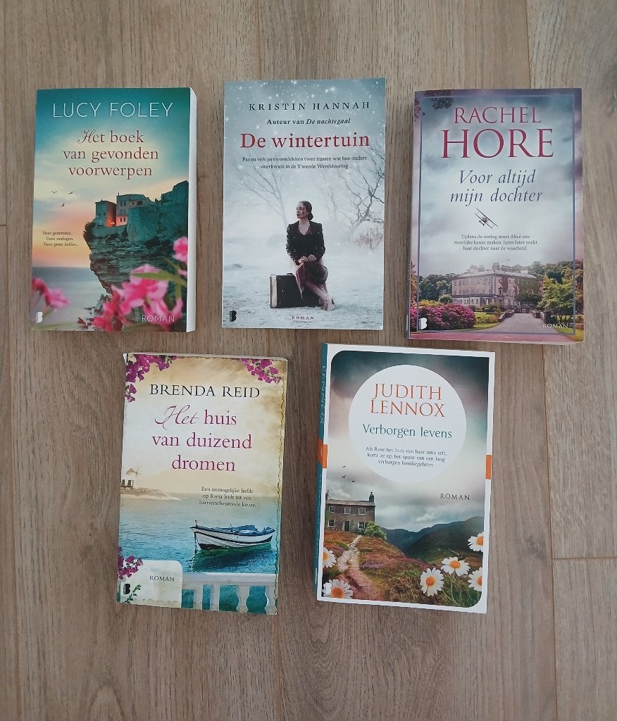 Boeken - Rachel Hore, Judith Lennox, Lucy Foley, Brenda Reid, Ophalen, Gelezen
