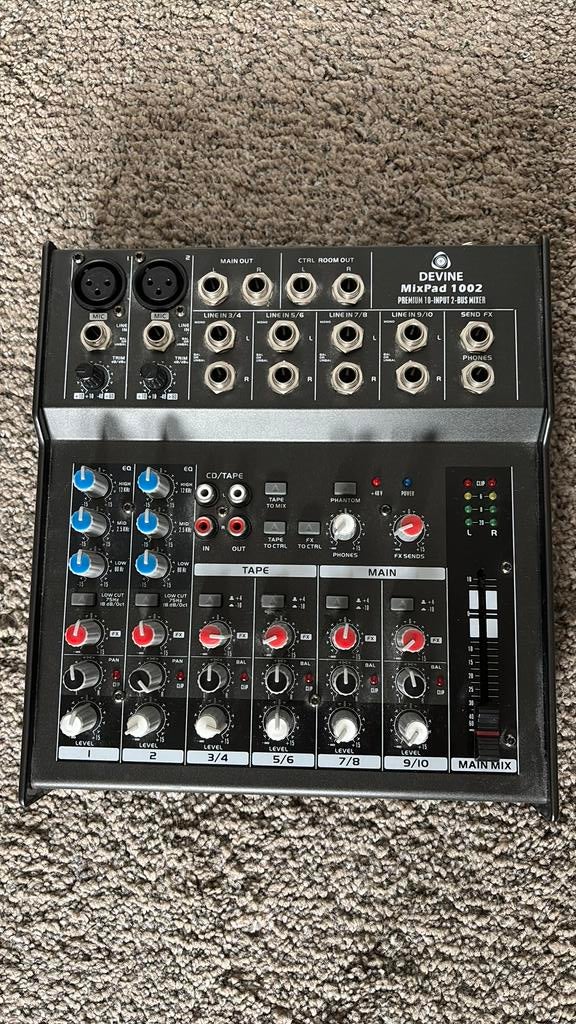 Devine Mixpad 1002, Muziek en Instrumenten, Mengpanelen, Ophalen, Zo goed als nieuw