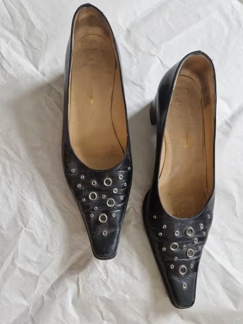 Zwarte dames loafers met studs. Italiaanse instappers 38, Ophalen of Verzenden, Instappers, Zwart, Zo goed als nieuw