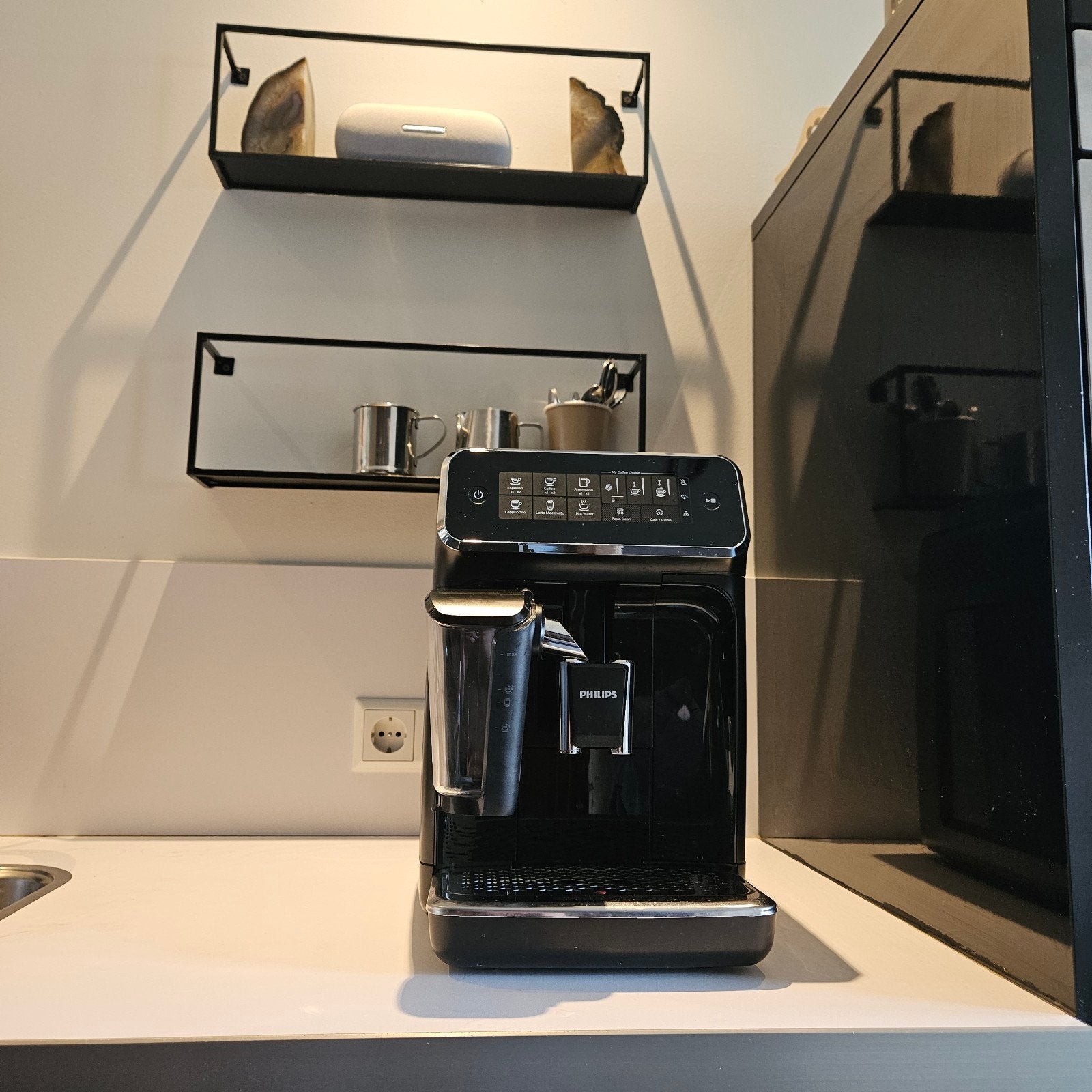 Philips LattéGo EP3241 Volautomatische Espressomachine, Witgoed en Apparatuur, Koffiezetapparaten, Ophalen of Verzenden, Espresso apparaat
