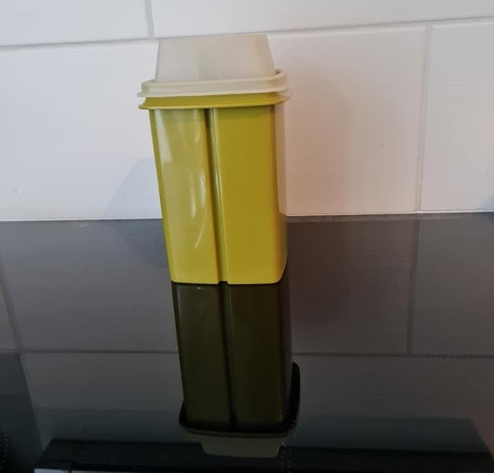 Retro Tupperware Bewaar Bus/Doos, Ophalen of Verzenden, Zo goed als nieuw, Bus of Trommel, Met inzet