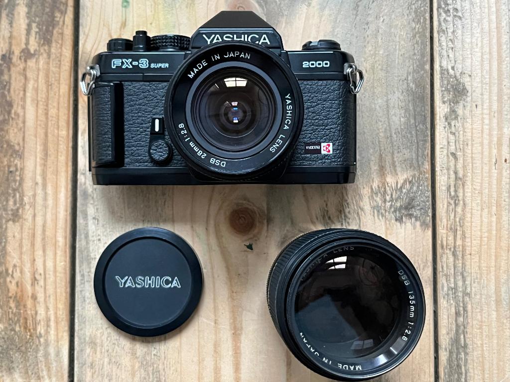 Yashica FX-3 - Super 2000, Ophalen of Verzenden, Gebruikt, Spiegelreflex, Overige Merken