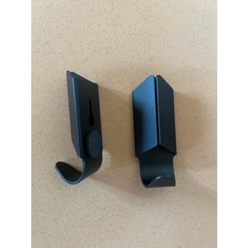 HAY Volet hook, black (Price for 2 units), Huis en Inrichting, Woonaccessoires | Kapstokken, Ophalen, Wandhaken, Nieuw, Minder dan 100 cm