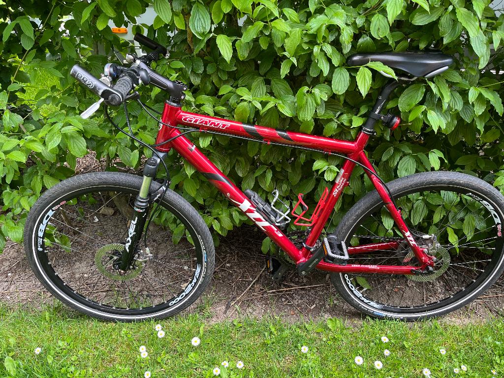 Mountainbike, Fietsen en Brommers, Ophalen, Minder dan 10 versnellingen, Gebruikt, Vering