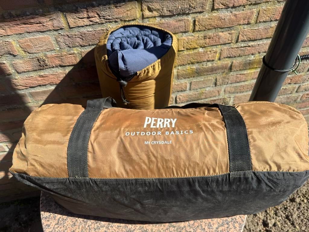 Perry Sport 2- persoons tent, Caravans en Kamperen, Ophalen of Verzenden, Zo goed als nieuw