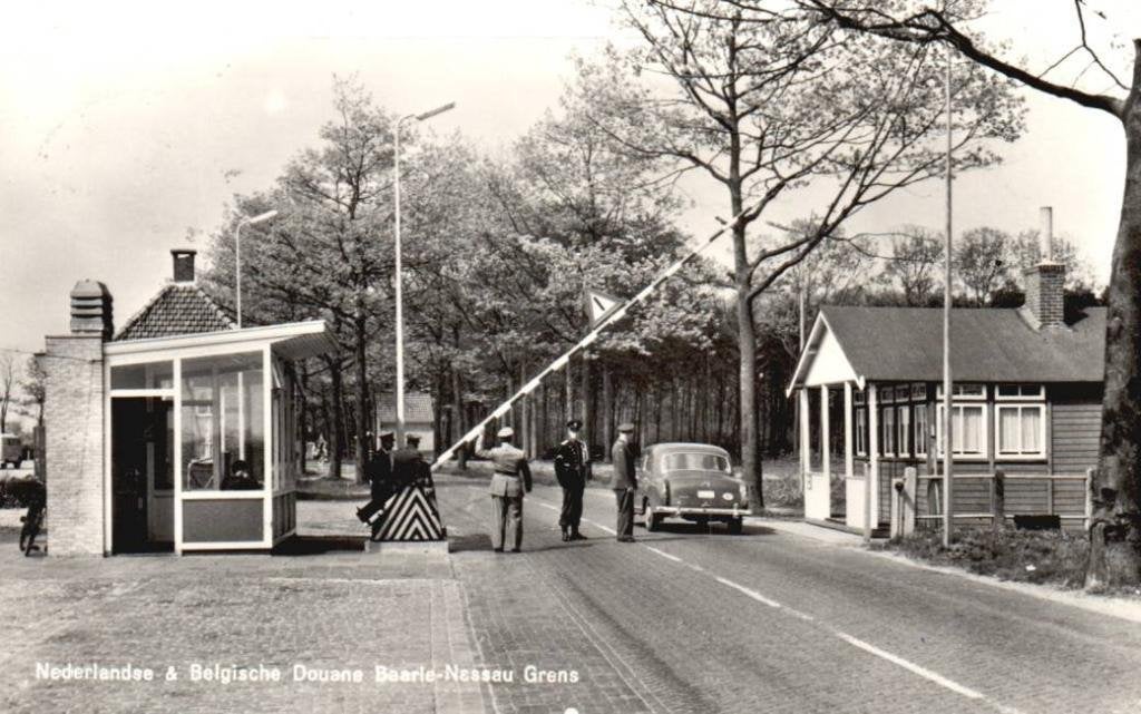 Baarle Nassau Grens met Ned./ Belgische douane '66, Ophalen, 1960 tot 1980, Gelopen, Noord-Brabant