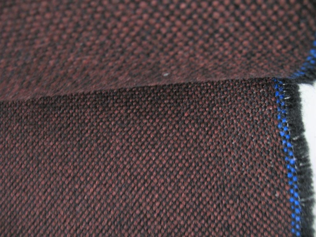 Camira Advantage AD131; bruin+zwart; max 3,5 mtr meubelstof, Wol, Bruin, 120 cm of meer, Ophalen of Verzenden