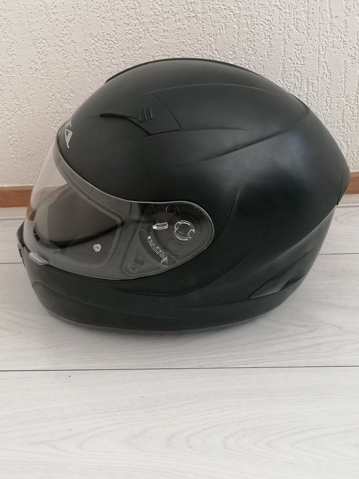 Zo goed als nieuwe matzwarte integraalhelm - Maat XS, Ophalen of Verzenden