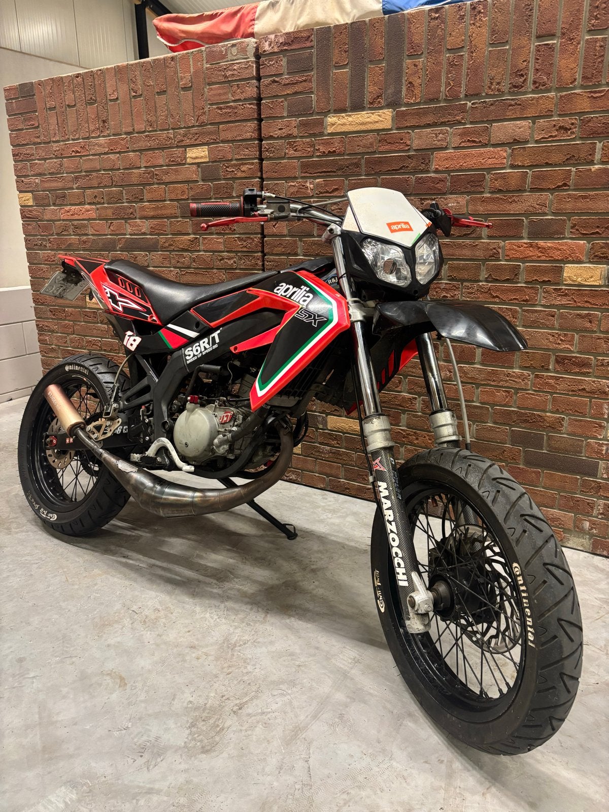 Aprilia SX 50 schakelbrommer - recent gereviseerd !, Fietsen en Brommers, Brommers | Overige merken, Gebruikt, Maximaal 45 km/u