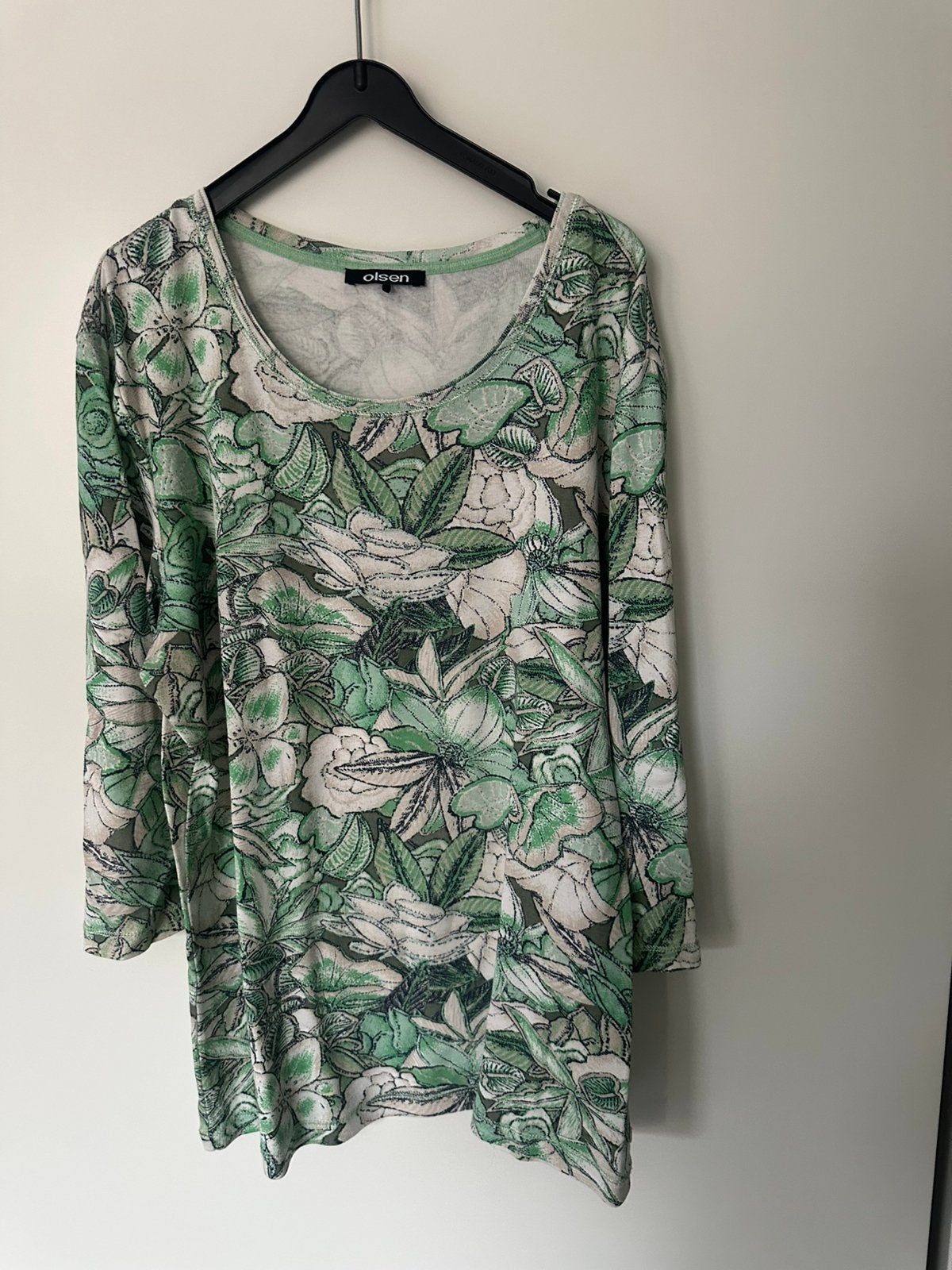 Heerlijk dun dames zomer T-shirt merk Olsen, Ophalen of Verzenden, Zo goed als nieuw, Maat 42/44 (L), Korte mouw