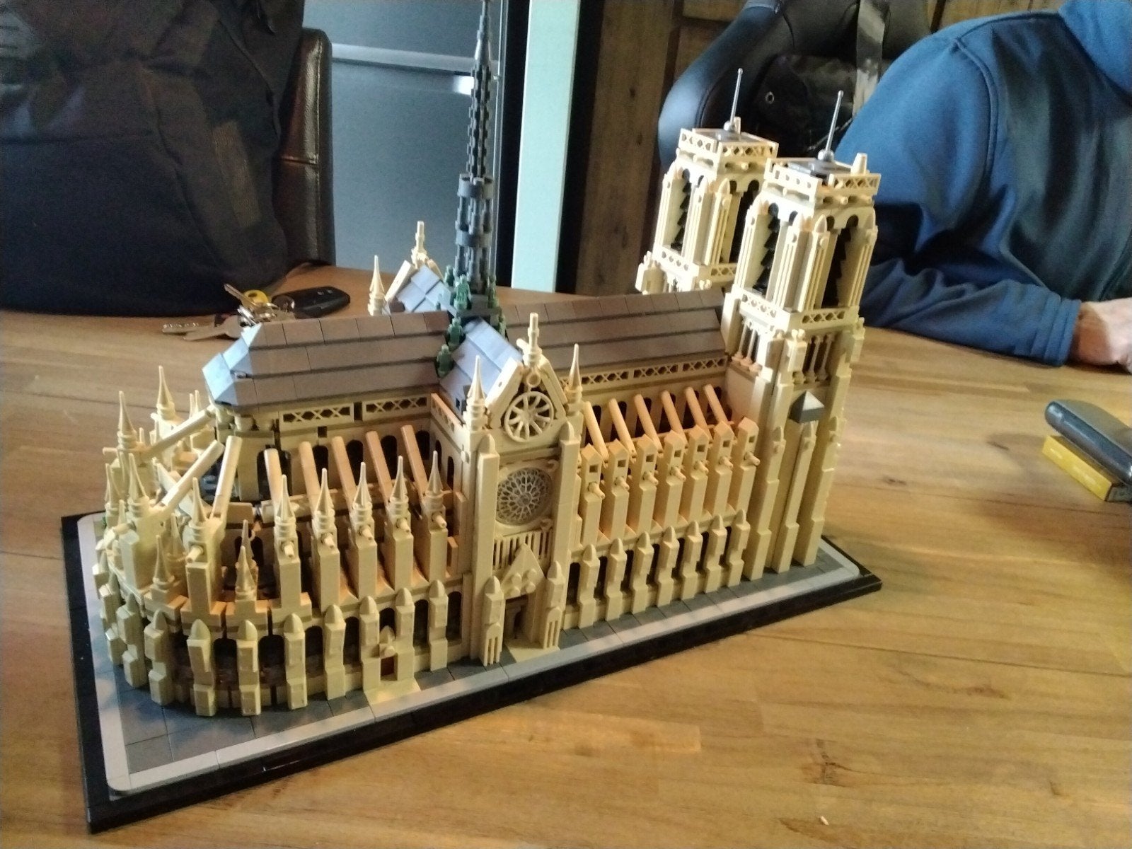 Lego Architecture Notre-Dame de Paris (21061), Ophalen of Verzenden, Zo goed als nieuw, Overige merken