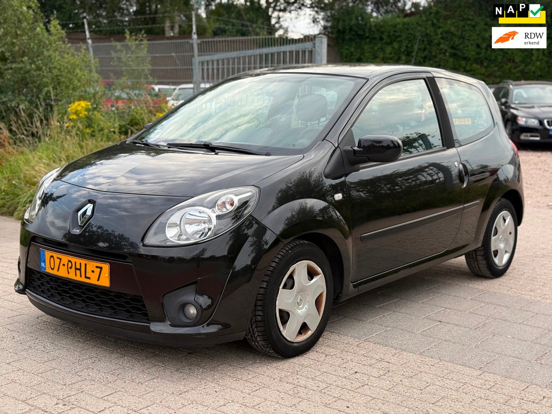 Renault Twingo 1.2-16V Dynamique Airco Cruise Met.lak, Twingo, Gebruikt, 4 cilinders, 4 stoelen