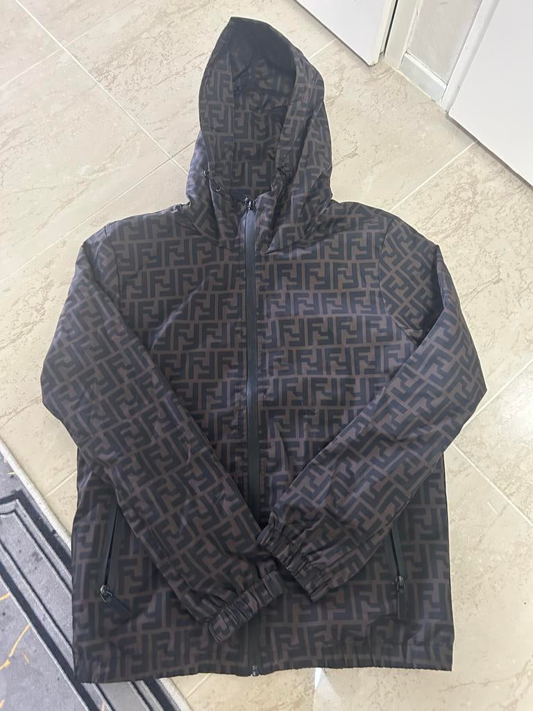 Fendi Monogram Windjack - new, Ophalen of Verzenden, Nieuw, Maat 48/50 (M), Bruin