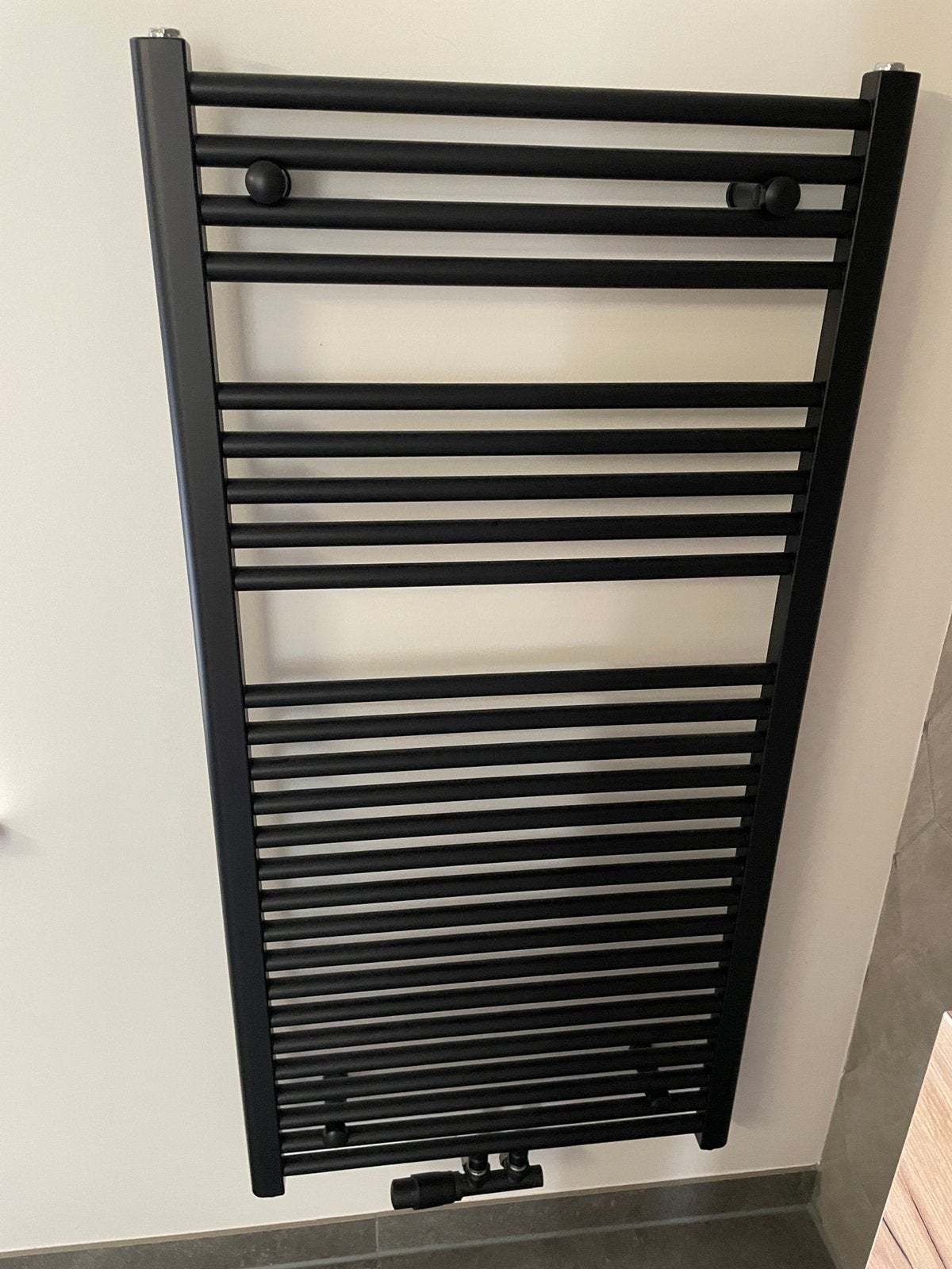 Designradiator (nieuw), Doe-het-zelf en Verbouw, Ophalen, 500 tot 800 watt, Radiator, Nieuw