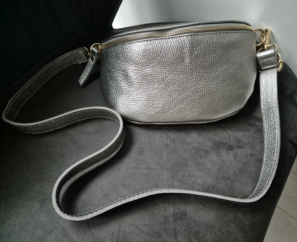 Nieuwe Zilveren cross body tas, Ophalen of Verzenden, Nieuw, Zilver, Overige merken