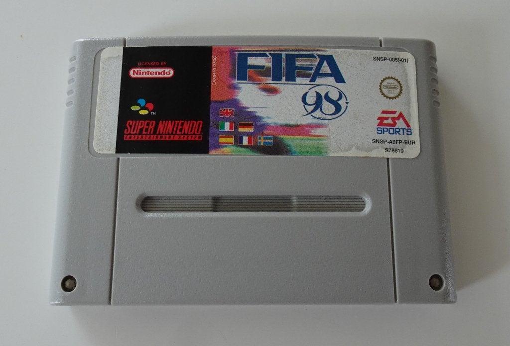 FIFA 98 voor Super Nintendo, Spelcomputers en Games, Ophalen, Zo goed als nieuw, Sport, 3 spelers of meer