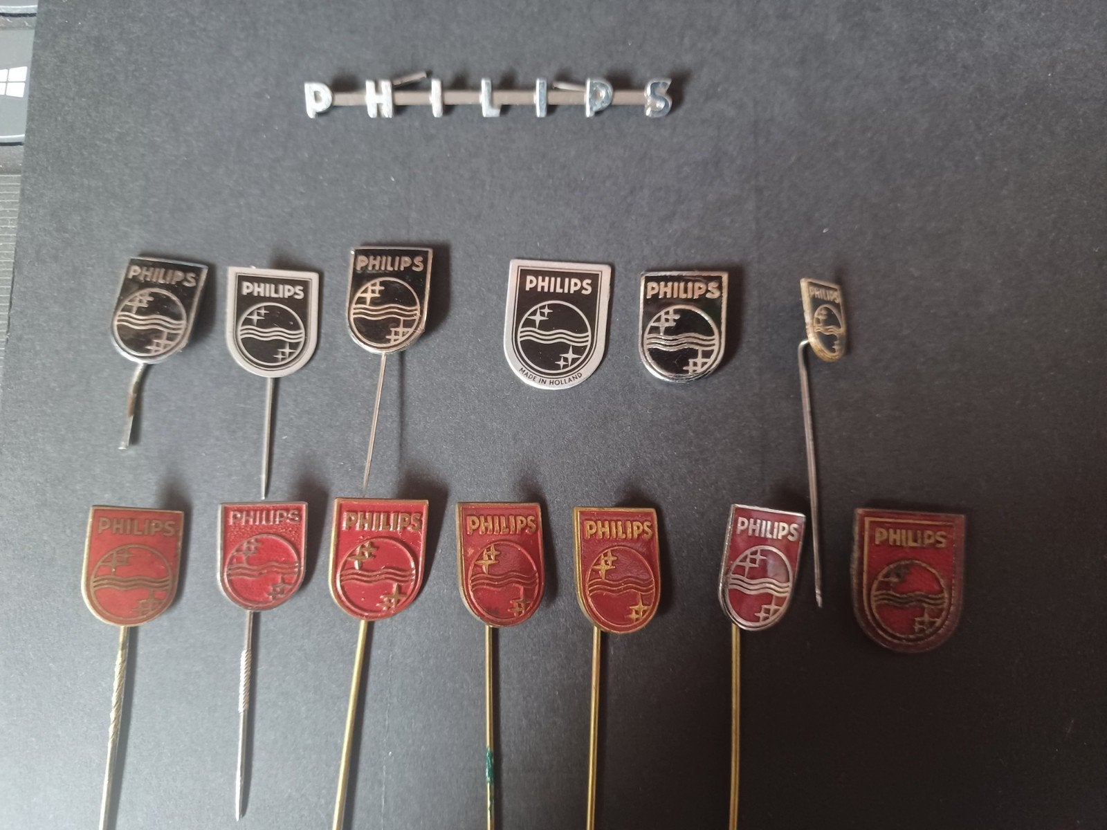 Diverse speldjes van Philips (1), Verzamelen, Ophalen of Verzenden, Gebruikt, Overige onderwerpen, Speldje of Pin