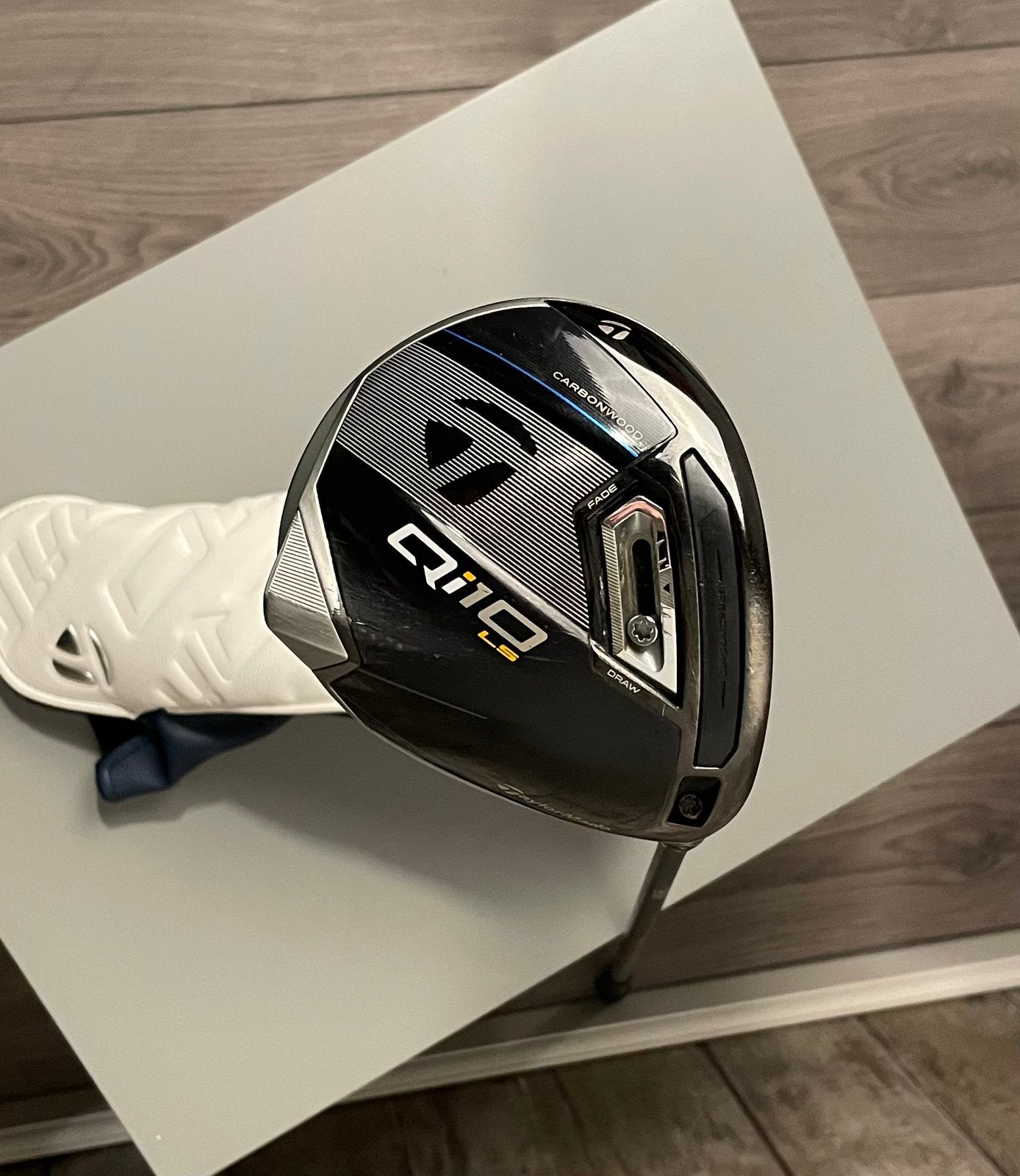 TaylorMade Qi10 LS Driver | Stiff Flex | Incl. Headcover, Ophalen of Verzenden, Gebruikt, Club, Overige merken