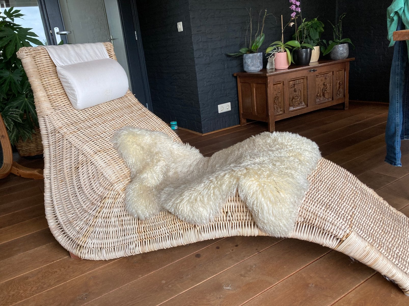 Rieten loungestoel, Huis en Inrichting, Stoelen, Ophalen, Gebruikt, Overige kleuren, Riet of Rotan