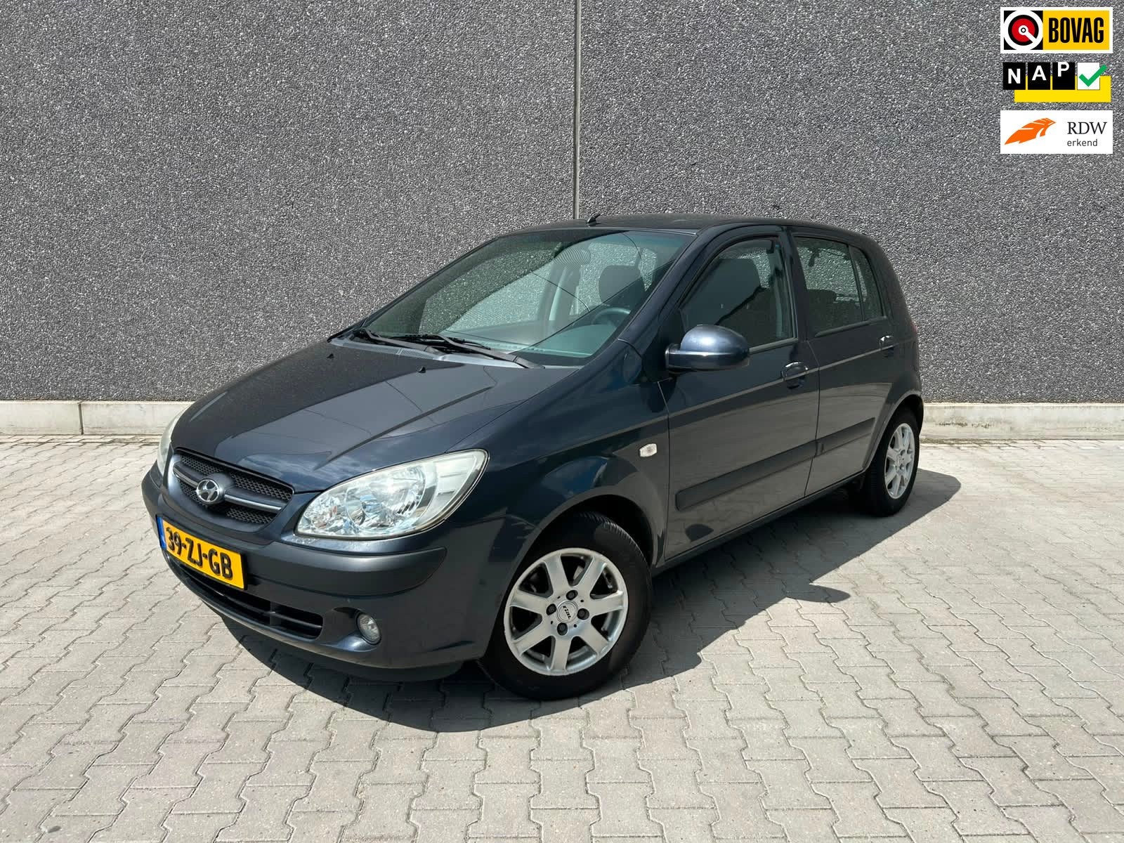Hyundai Getz 1.4i Active Joy | NIEUWE DISTRIBUTIE | AIRCO |, 450 kg, 4 cilinders, Zwart, Origineel Nederlands