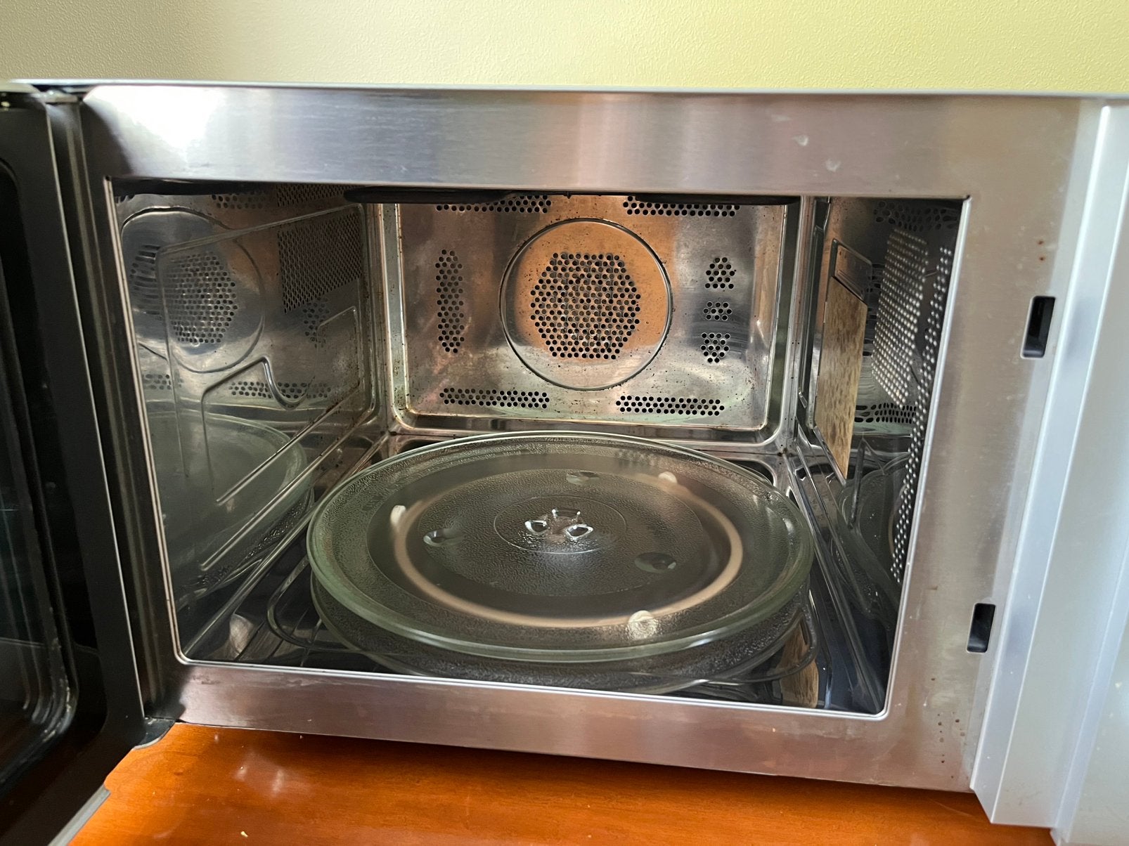 Combi oven-magnetron Inventum MN306C, Witgoed en Apparatuur, Magnetrons, Ophalen, Zo goed als nieuw, Oven