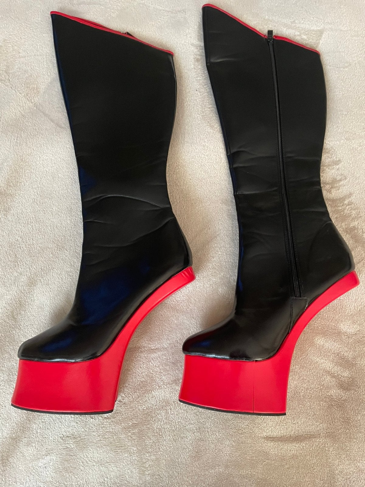 Pony boots, Ophalen of Verzenden, Zo goed als nieuw, Zwart