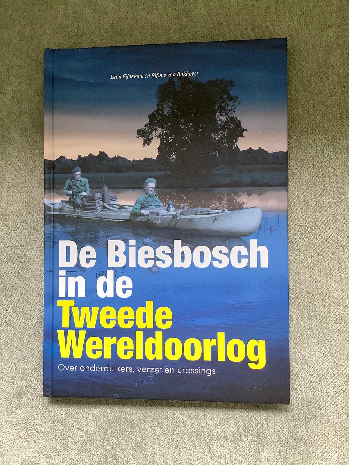 De Biesbosch in de Tweede Wereldoorlog - L. Fijnekam e.a., Ophalen of Verzenden, Zo goed als nieuw