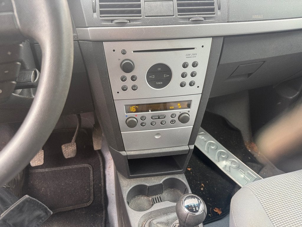 Opel Meriva 1.6-16V Cosmo, Automatische klimaatregeling, 101 pk, Gebruikt, 4 cilinders