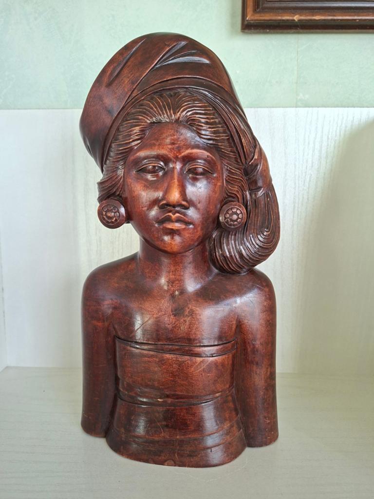 FRAAI! Oude buste Balinese schone/ houtsnijwerk/ jaren '50, Antiek en Kunst, Ophalen of Verzenden