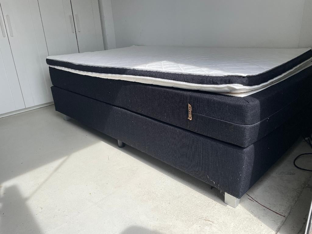 boxspring bed, Ophalen, Gebruikt, 210 cm, Twijfelaar