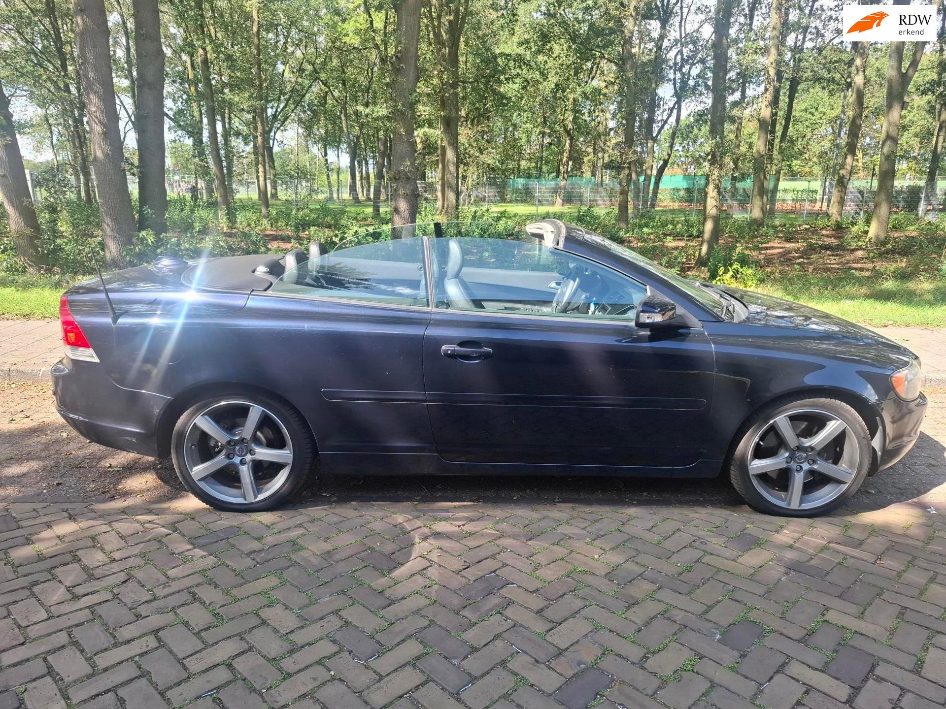 Volvo C70 Convertible 2.4 Kinetic, Auto's, Voorwielaandrijving, C70, Gebruikt, Zwart