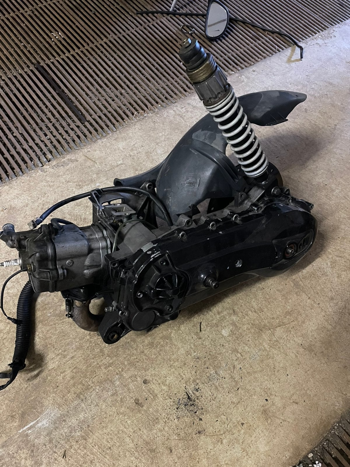 Gilera runner 125cc (180) M07 DD DG motorblok (onderdelen), Fietsen en Brommers, Brommeronderdelen | Algemeen, Zo goed als nieuw