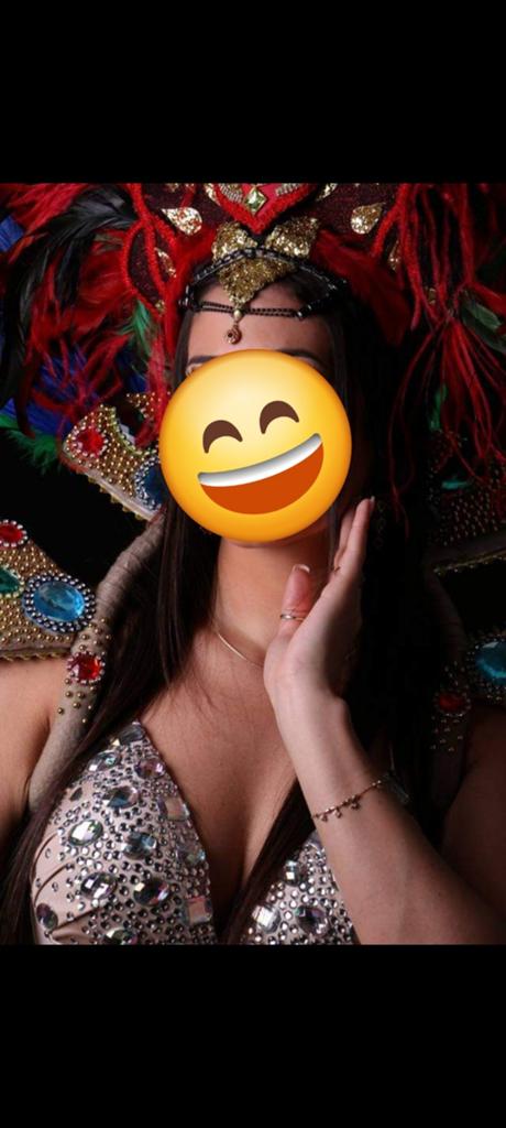 Prachtig Samba Danskostuum - Compleet met Veren en Sieraden, Ophalen, Zo goed als nieuw, Pak of Jurk