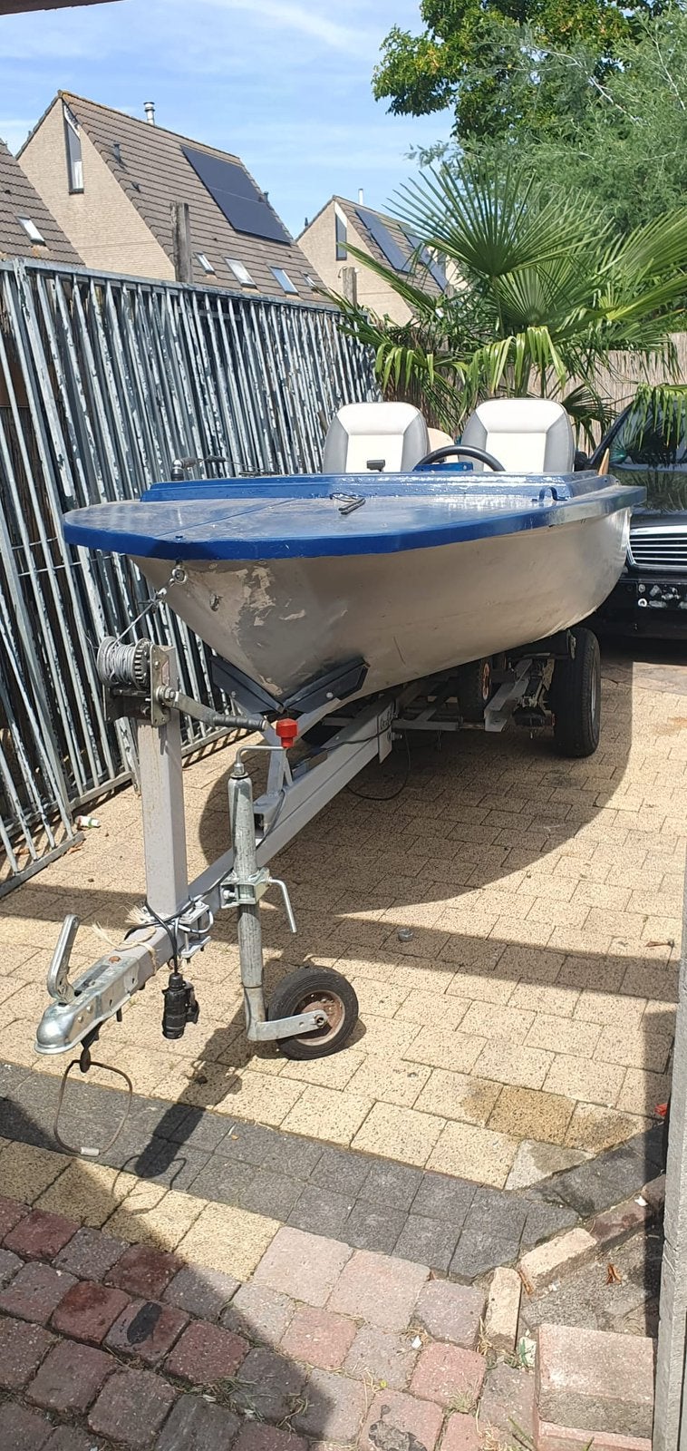Polyester stuurboot 3,60 m + Yamaha 6 PK viertakt + trailer, Ophalen, Gebruikt, Motor en Techniek, Motorboot