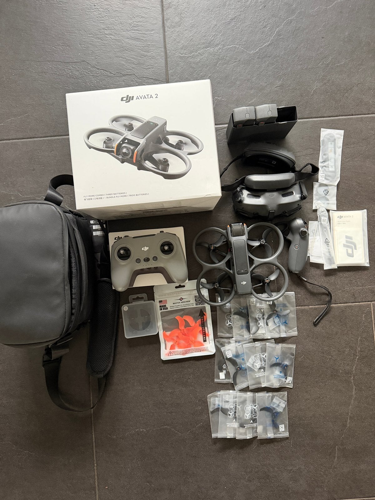 DJI Avata 2 Fly More +FPV Controller 3 | Garantie, als nieuw, Ophalen of Verzenden, Zo goed als nieuw