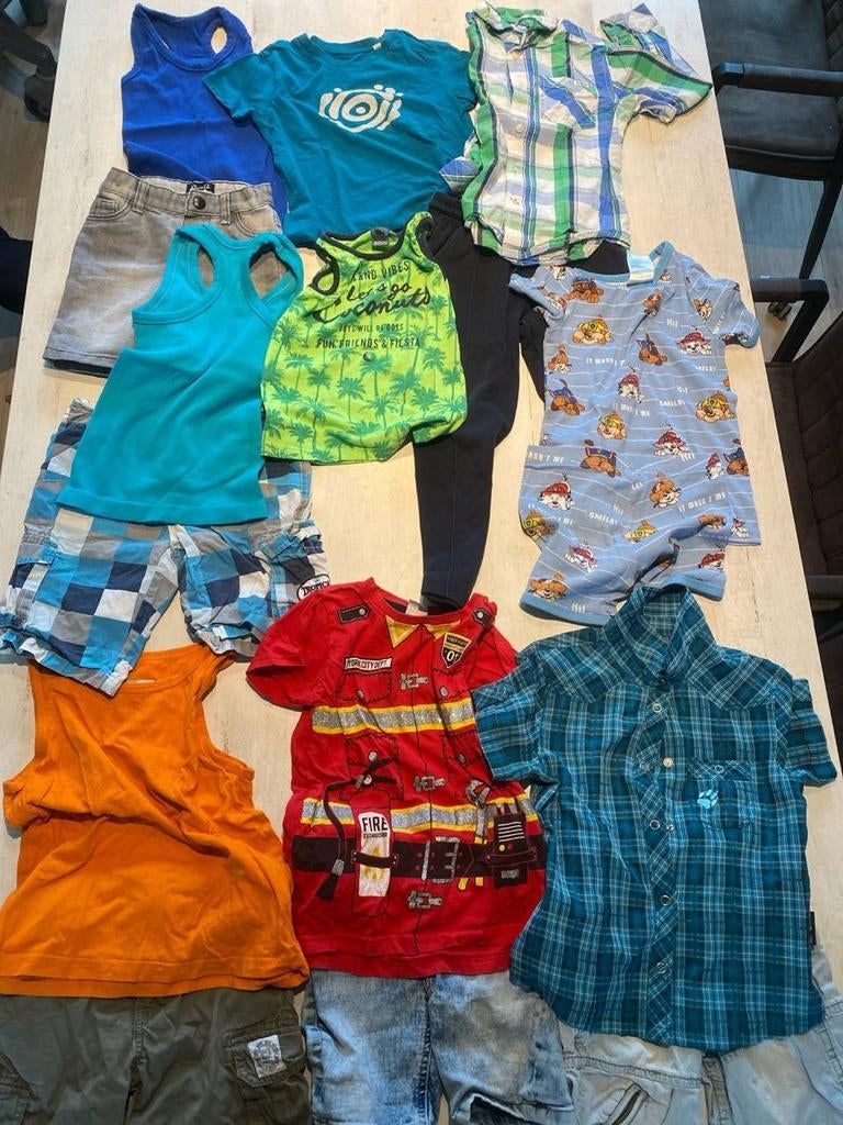 Kledingpakket Jongen 40 stuks Maat 110-128, Ophalen of Verzenden, Gebruikt, Diverse, Jongen of Meisje