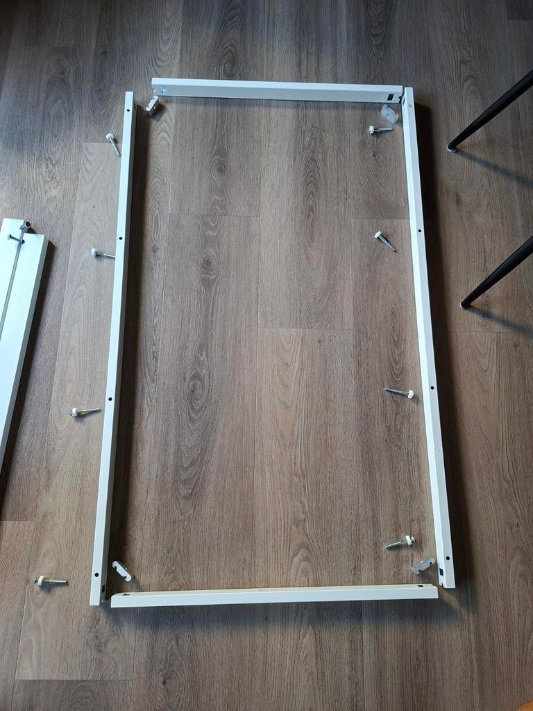 Tafel/bureau onderstel - poten, Ophalen, Tafelpoot, 50 tot 100 cm, Zo goed als nieuw