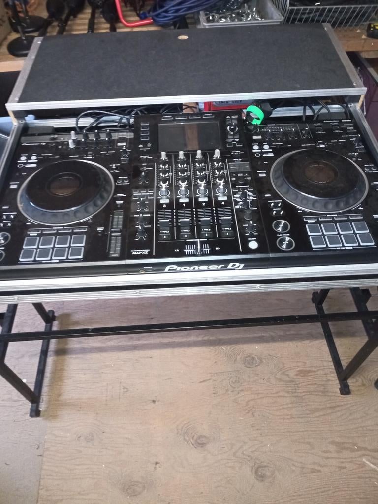 Pioneer XDJ-XZ met monitor, Ophalen, Zo goed als nieuw, Pioneer