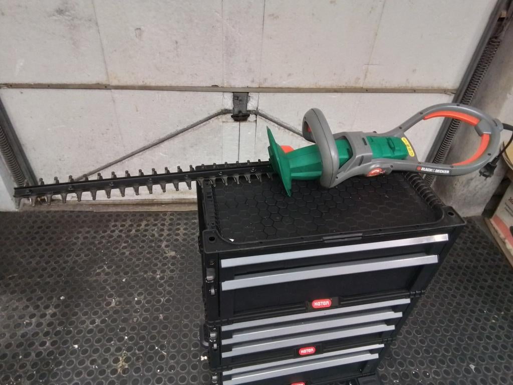 Bosch Heggeschaar Type GT370, knikbaar, Ophalen, Gebruikt, Elektrisch