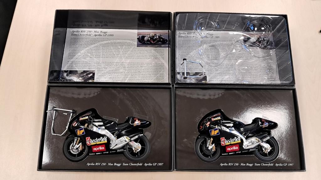 Minichamps Max Biaggi Aprilia rsv250 1:12 2x rs250, Ophalen of Verzenden, Zo goed als nieuw, Motoren