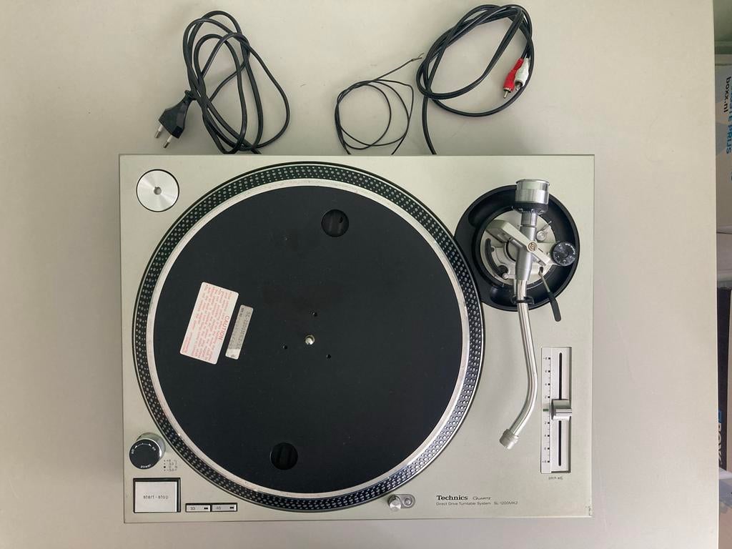 Technics SL-1200 MK2, Audio, Tv en Foto, Platenspelers, Gebruikt, Platenspeler, Technics, Pitch-regelaar, Ophalen of Verzenden