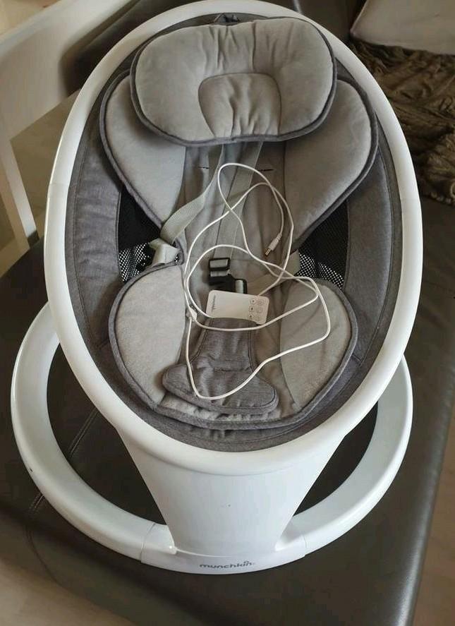 Munchkin Bluetooth Baby Swing, Ophalen, Zo goed als nieuw