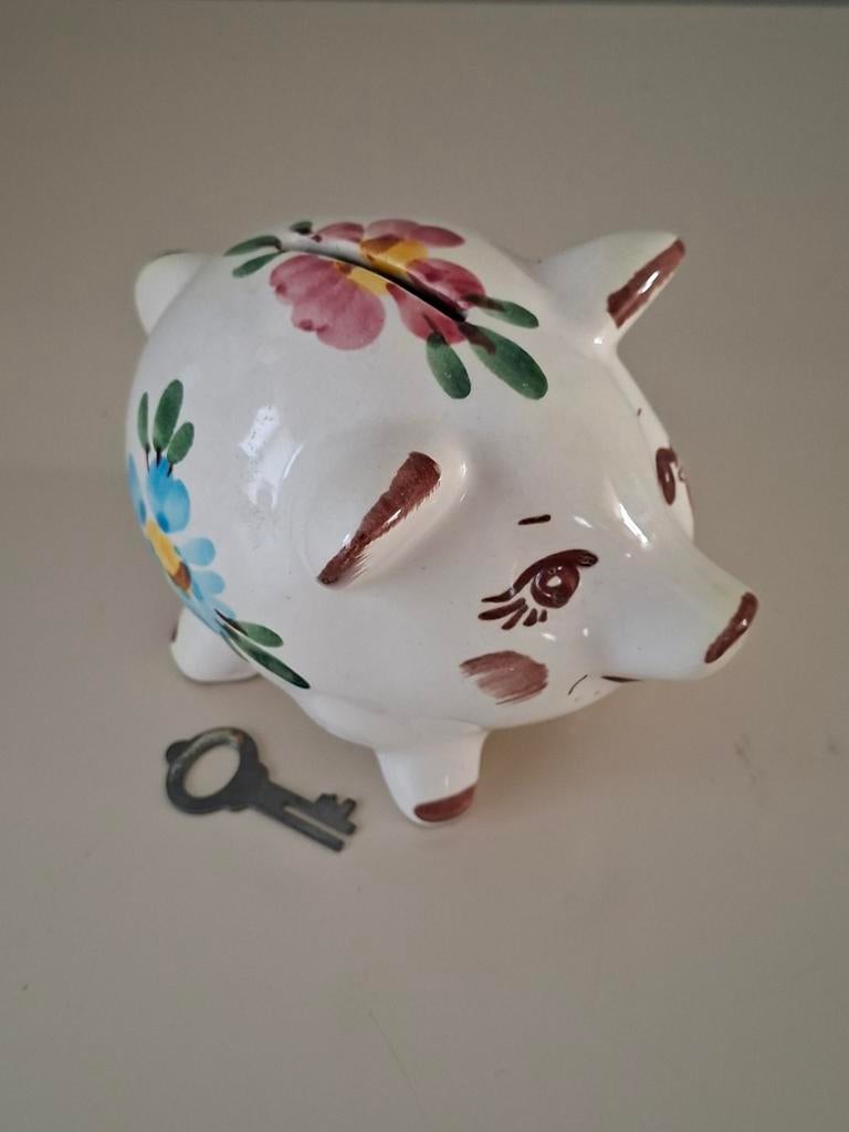 Vintage spaarvarkentje, Verzamelen, Spaarpotten, Ophalen of Verzenden, Gebruikt, Steen, Aardewerk of Keramiek, Dier