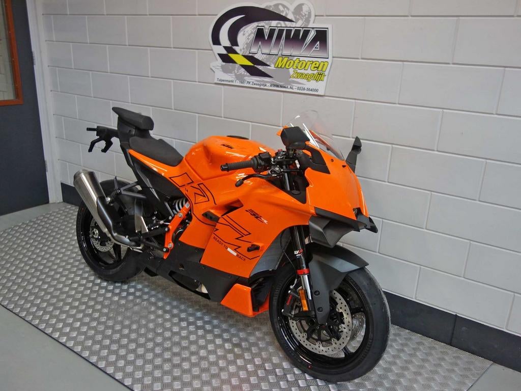 KTM 990 RC R, 2 cilinders, KTM, Motorrijbewijs A, Bedrijf