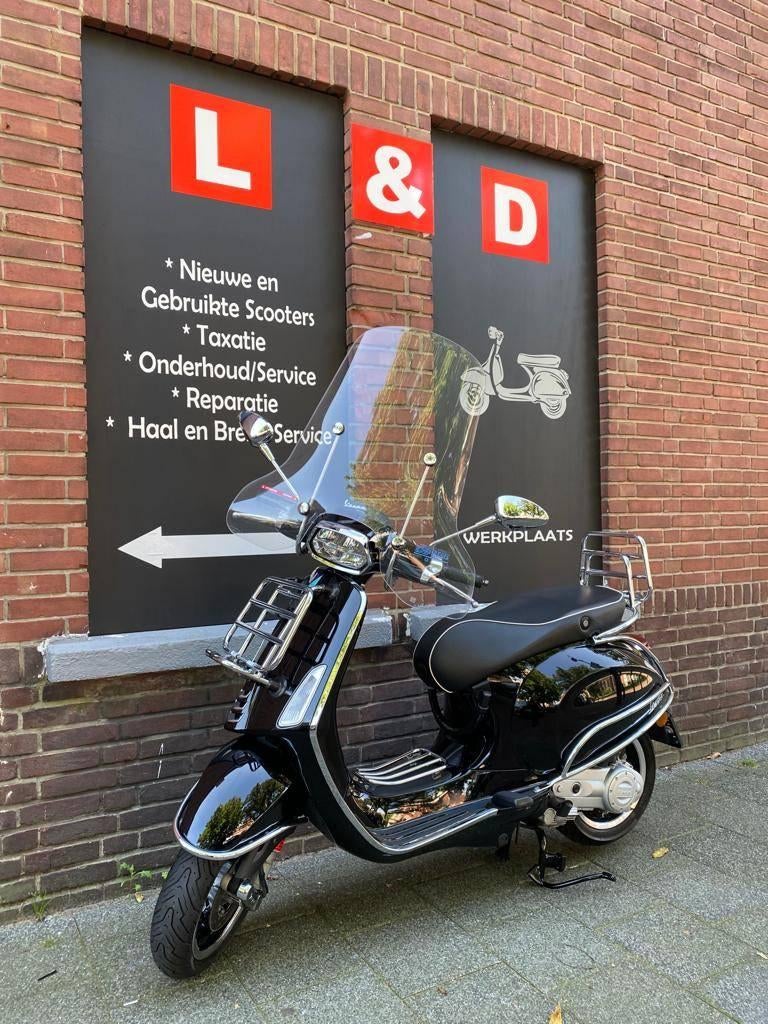 Te koop Vespa Sprint (blauw kenteken), Ophalen, Overige modellen, Zo goed als nieuw, Maximaal 25 km/u